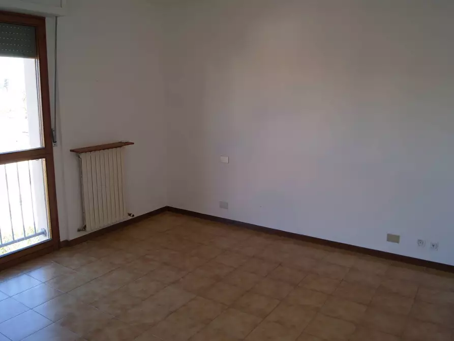 Immagine 15 di Appartamento in vendita  in Via Goito 121 a Livorno