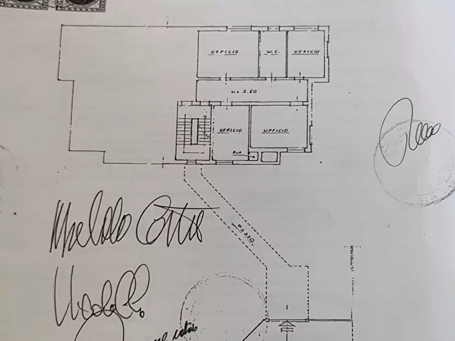 Immagine 1 di Ufficio in vendita  in Via Leonardo Da Vinci 13 a Livorno