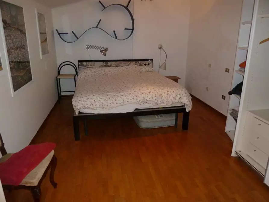 Immagine 9 di Appartamento in vendita  in Via San Martino 1 a Pisa