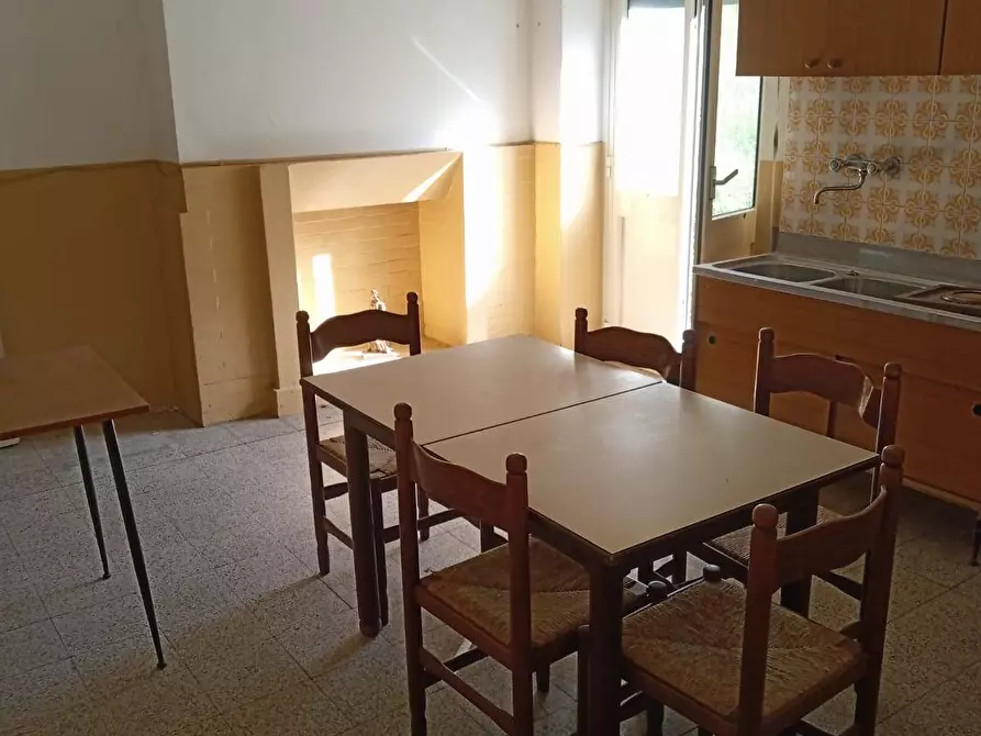 Immagine 2 di Appartamento in vendita  in via marco polo 5 a Camporgiano
