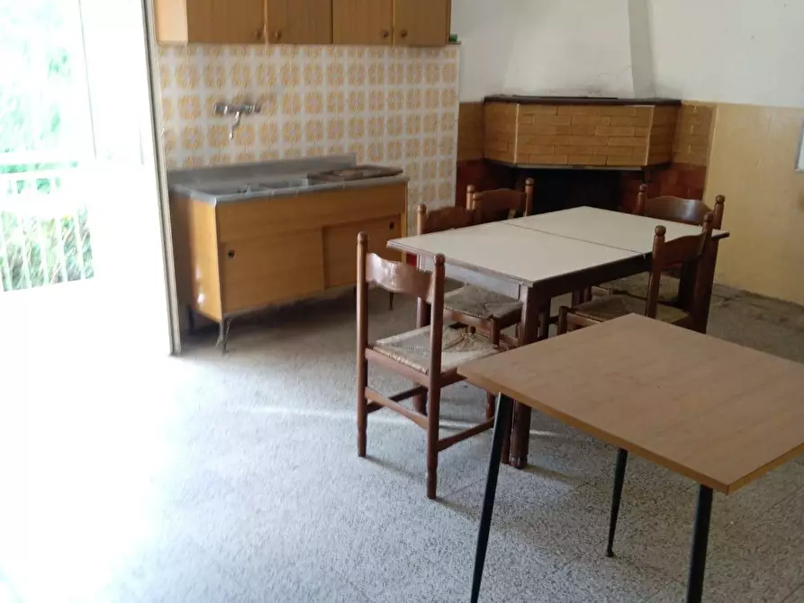 Immagine 14 di Appartamento in vendita  in via marco polo 5 a Camporgiano