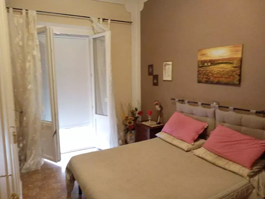 Immagine 15 di Casa indipendente in vendita  in castello 8 a Gallicano