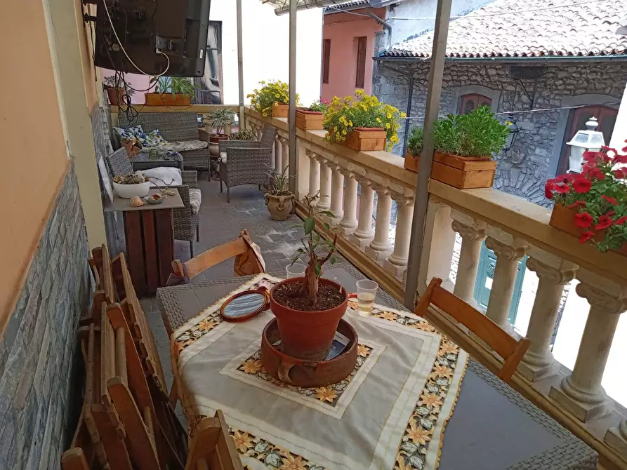 Immagine 12 di Casa indipendente in vendita  in castello 8 a Gallicano