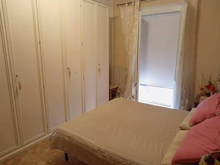 Immagine 13 di Casa indipendente in vendita  in castello 8 a Gallicano