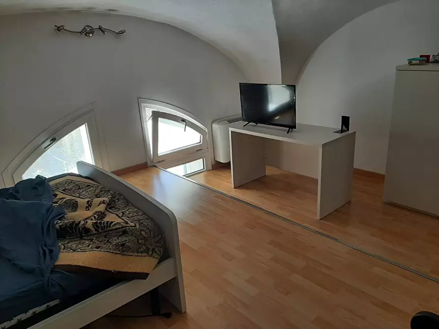 Immagine 16 di Camera in affitto  in Via Del Borghetto 15 a Pisa