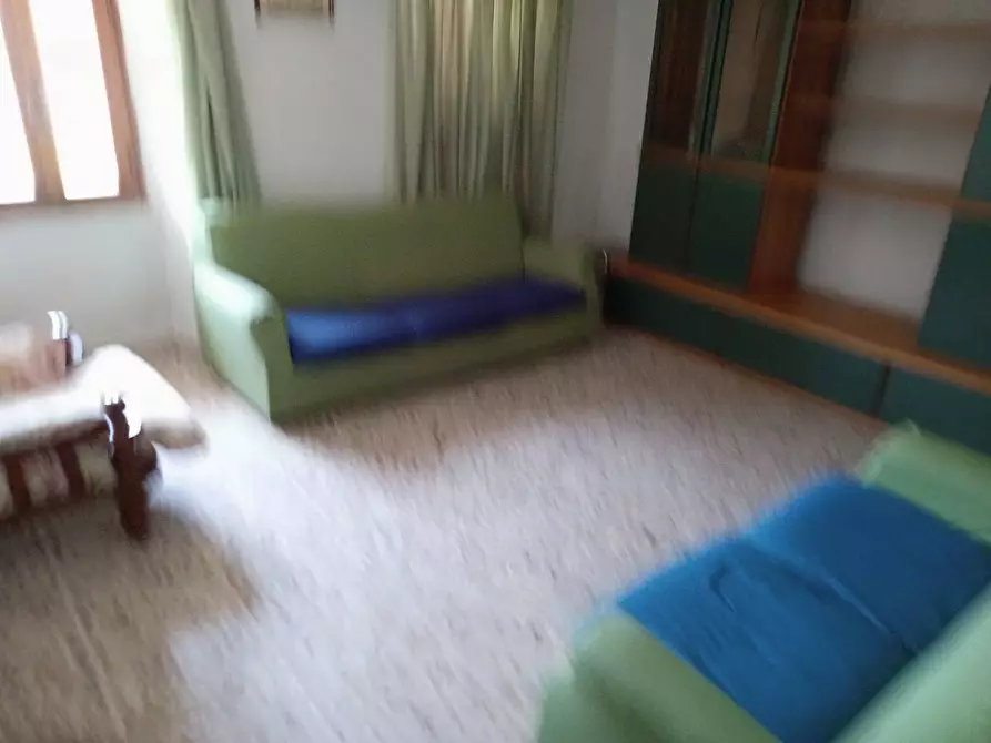 Immagine 5 di Appartamento in vendita  in piazza umberto 12 a Piazza Al Serchio