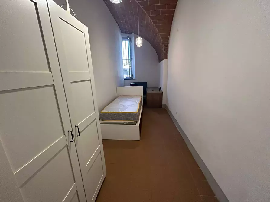Immagine 14 di Camera in affitto  in Via Santa Marta 50 a Pisa