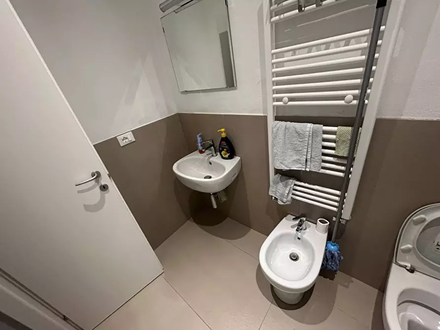 Immagine 18 di Camera in affitto  in Via Santa Marta 50 a Pisa