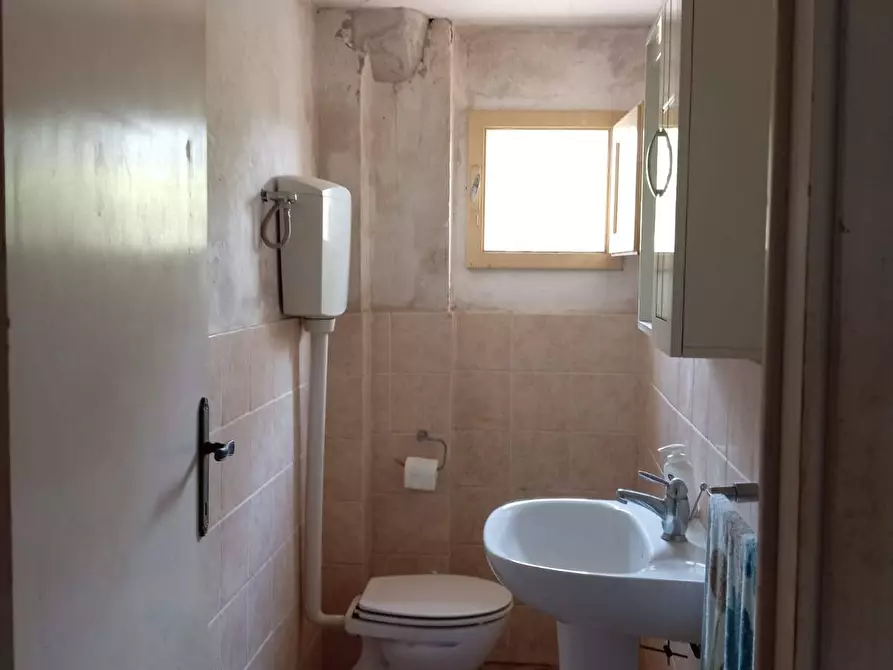 Immagine 10 di Casa indipendente in vendita  in via le rene 33 a Pisa