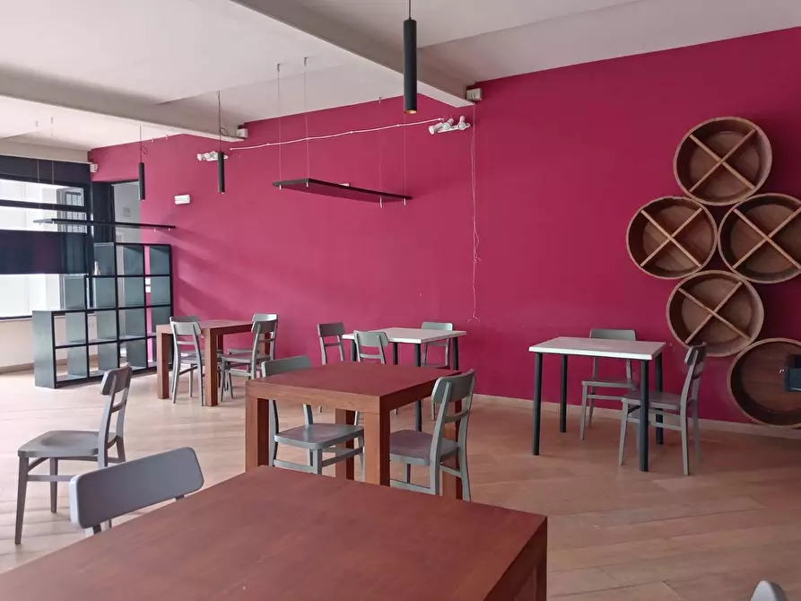 Immagine 3 di Attività commerciale in affitto  in via xx settembre 22 a Calci