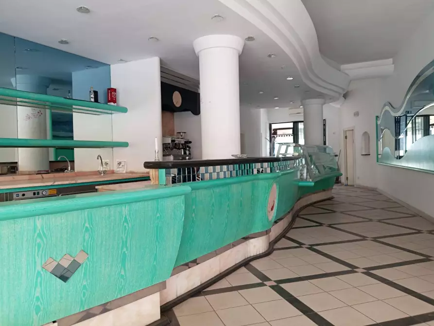 Immagine 16 di Attività commerciale in affitto  in via xx settembre 22 a Calci