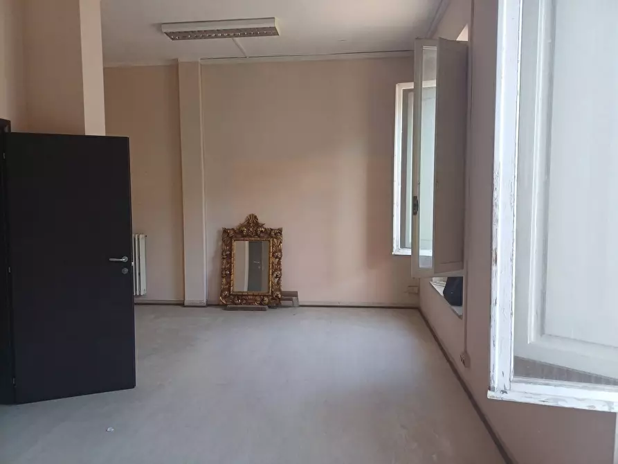 Immagine 3 di Ufficio in affitto  in via tosco romagnola a Cascina