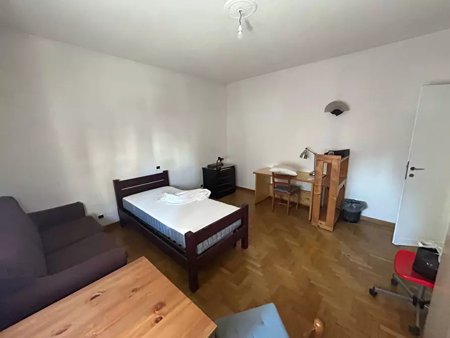 Immagine 4 di Camera in affitto  in via dell'areoporto 50 a Pisa