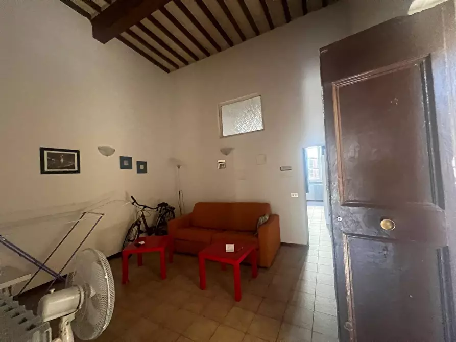 Immagine 15 di Camera in affitto  in Via coccopani a Pisa