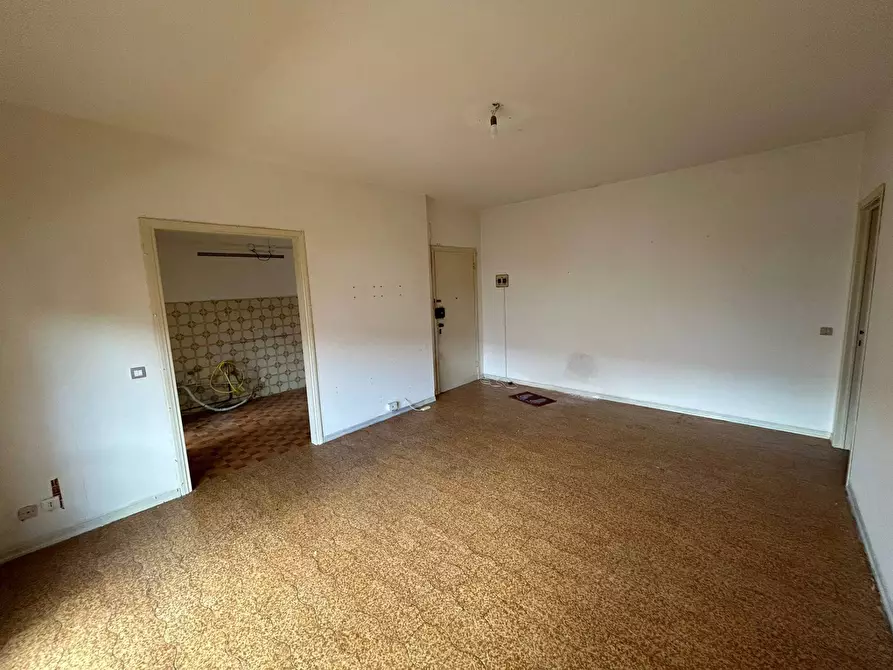 Immagine 3 di Appartamento in vendita  in via michelangelo 50 a Cascina