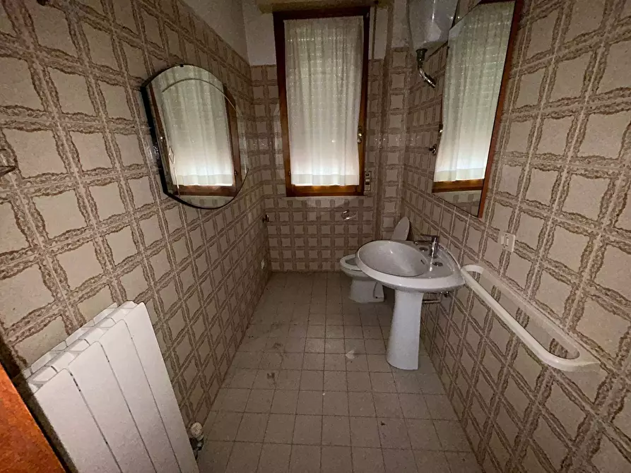 Immagine 22 di Appartamento in vendita  in via michelangelo 50 a Cascina