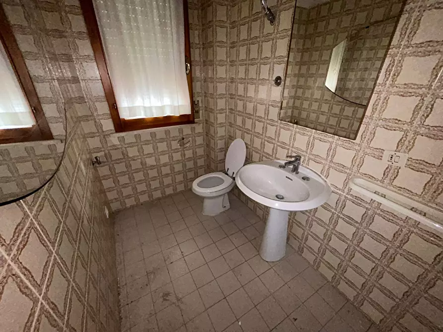 Immagine 23 di Appartamento in vendita  in via michelangelo 50 a Cascina