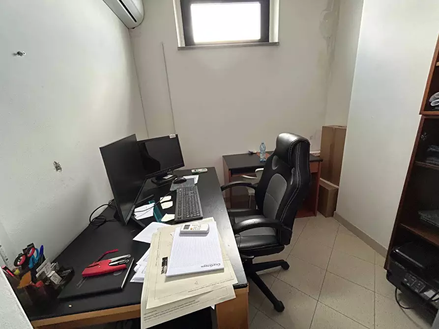 Immagine 7 di Ufficio in affitto  in viale sardegna 1 a Cascina