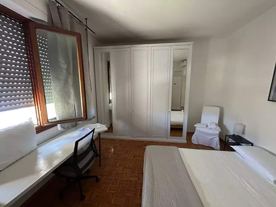 Immagine 10 di Camera in affitto  in Via Spartaco Carlini 1 a Pisa