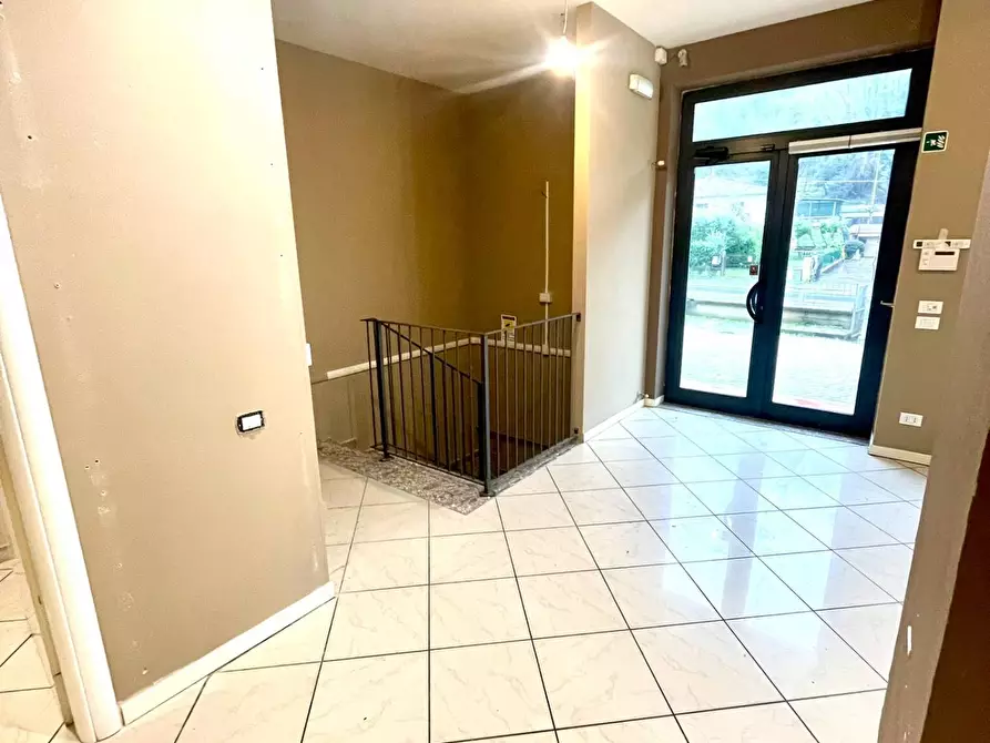 Immagine 2 di Attività commerciale in affitto  in via provinciale a Gallicano