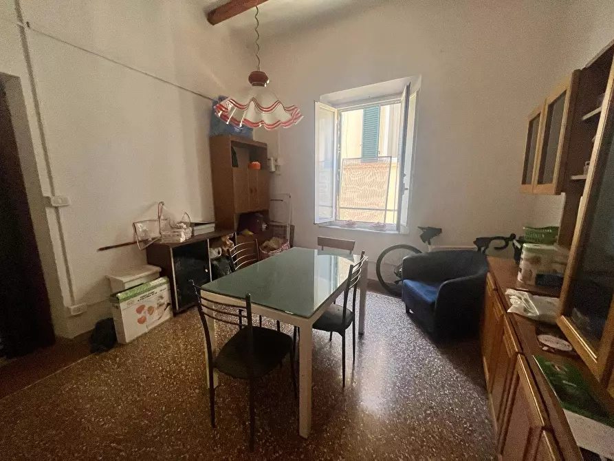 Immagine 4 di Camera in affitto  in Via Santa Maria a Pisa