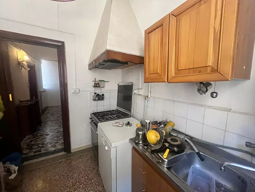 Immagine 3 di Camera in affitto  in Via Santa Maria a Pisa