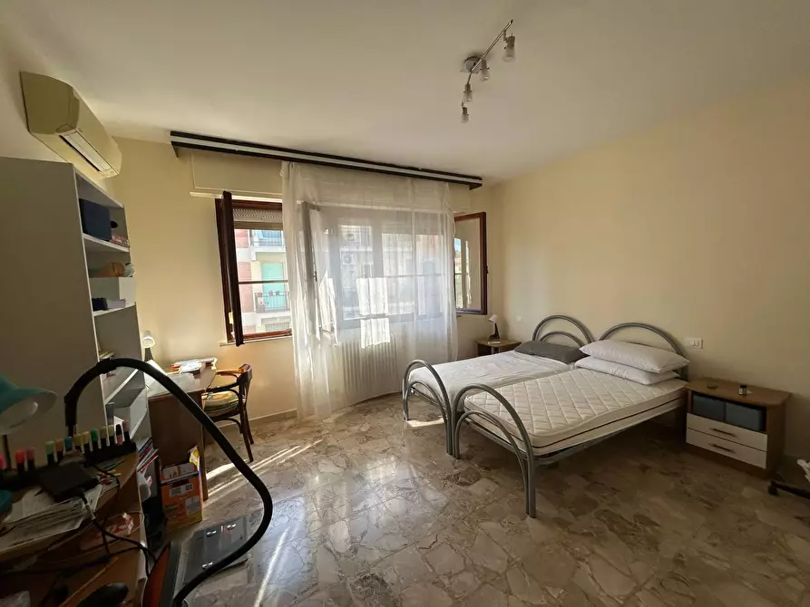 Immagine 3 di Camera in affitto  in via massaccio 50 a Pisa