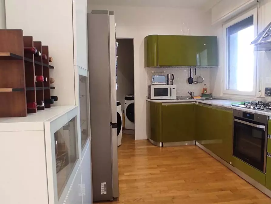 Immagine 5 di Appartamento in vendita  in Via Roma 30 a Livorno