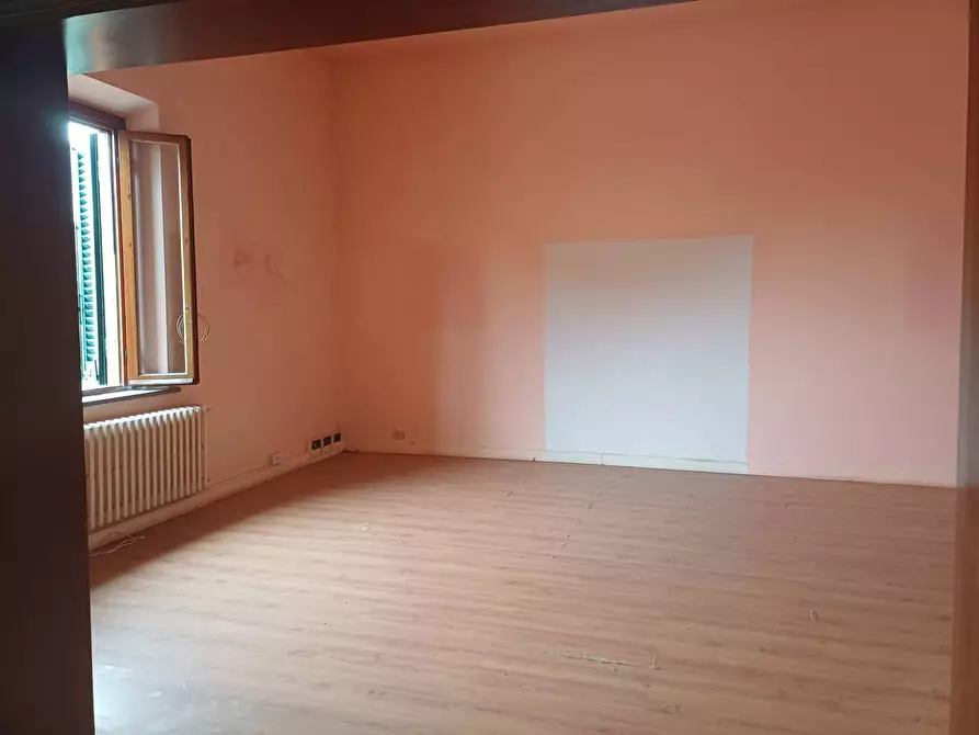 Immagine 3 di Villetta a schiera in affitto  in Via Ugo Foscolo - a San Giuliano Terme