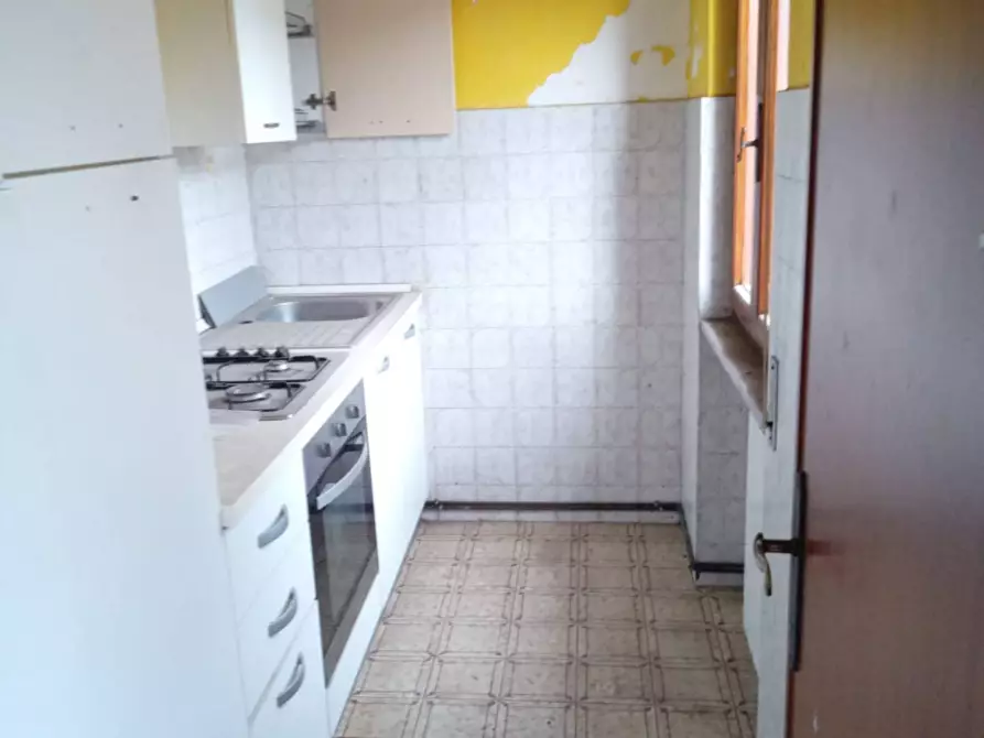 Immagine 3 di Appartamento in vendita  in SEGROMIGNO IN MONTE a Capannori