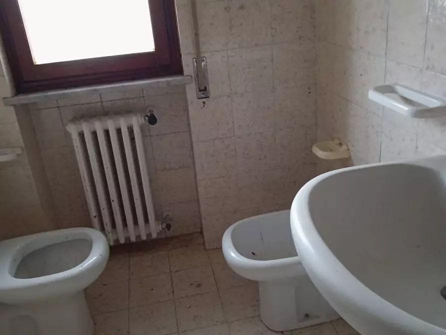 Immagine 12 di Appartamento in vendita  in SEGROMIGNO IN MONTE a Capannori