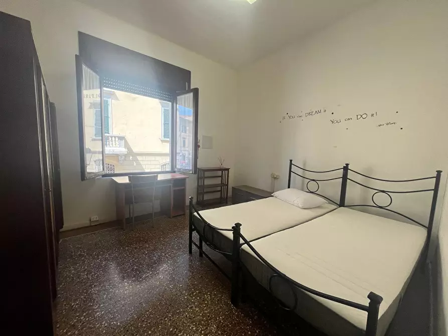 Immagine 27 di Camera in affitto  in Piazza Dante Alighieri 1 a Pisa
