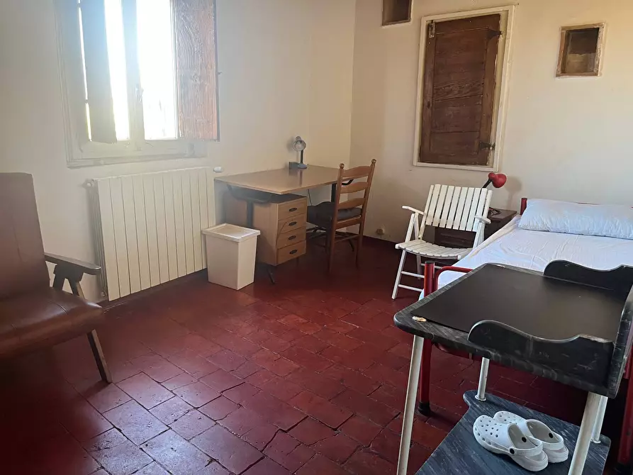 Immagine 1 di Camera in affitto  in Via San Martino 1 a Pisa