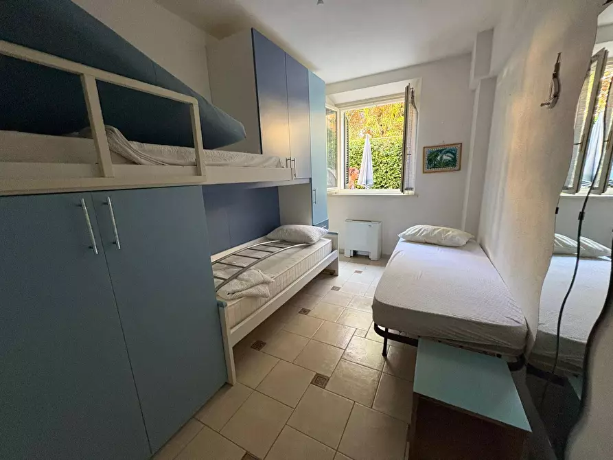 Immagine 21 di Casa indipendente in affitto  in via roma 1 a Viareggio