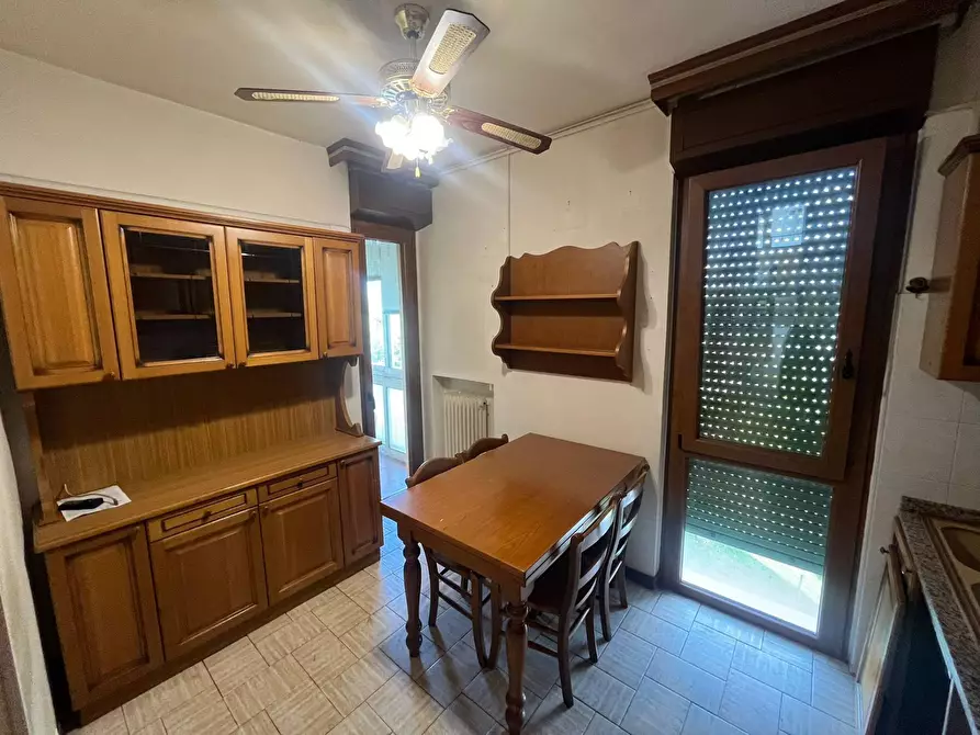 Immagine 4 di Appartamento in vendita  in via norvrgia 8 a Pisa