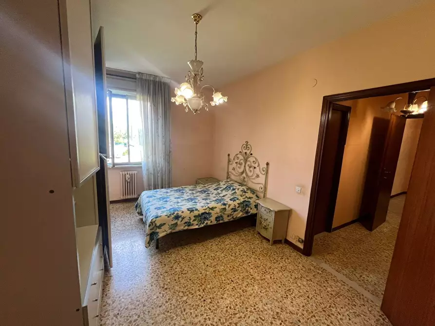 Immagine 10 di Appartamento in vendita  in via norvrgia 8 a Pisa