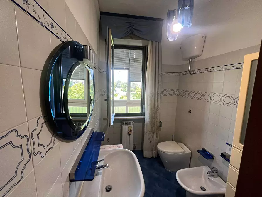 Immagine 12 di Appartamento in vendita  in via norvrgia 8 a Pisa