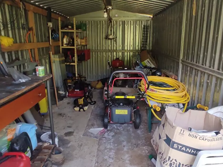 Immagine 15 di Terreno agricolo in vendita  in Via Vallebbiaia 10 a Collesalvetti