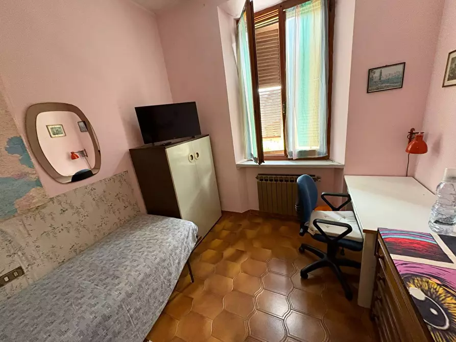 Immagine 9 di Camera in affitto  in Via Nicola Pisano 1 a Pisa