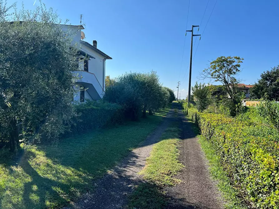 Immagine 7 di Villetta a schiera in vendita  in via cialdini 1 a San Giuliano Terme