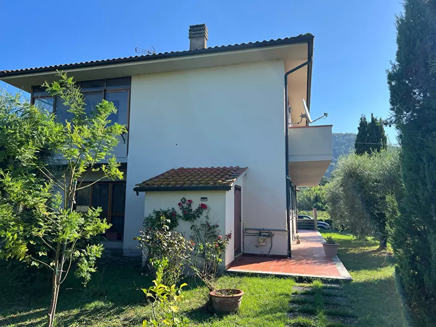 Immagine 6 di Villetta a schiera in vendita  in via cialdini 1 a San Giuliano Terme