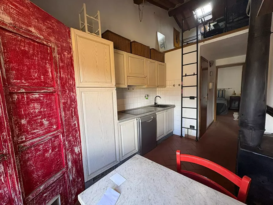 Immagine 6 di Appartamento in vendita  in Via Carlo Cattaneo 112 a Pisa