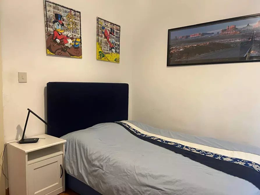 Immagine 4 di Camera in affitto  in Via Della Gorgona 12 a Livorno