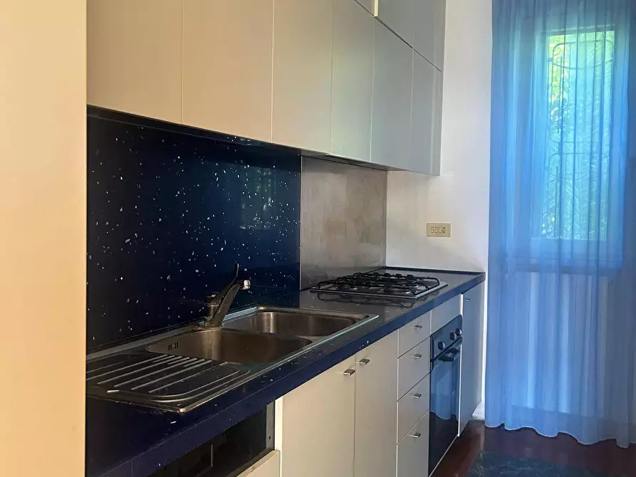 Immagine 10 di Casa indipendente in affitto  in Via Del Castellaccio 36 a Livorno