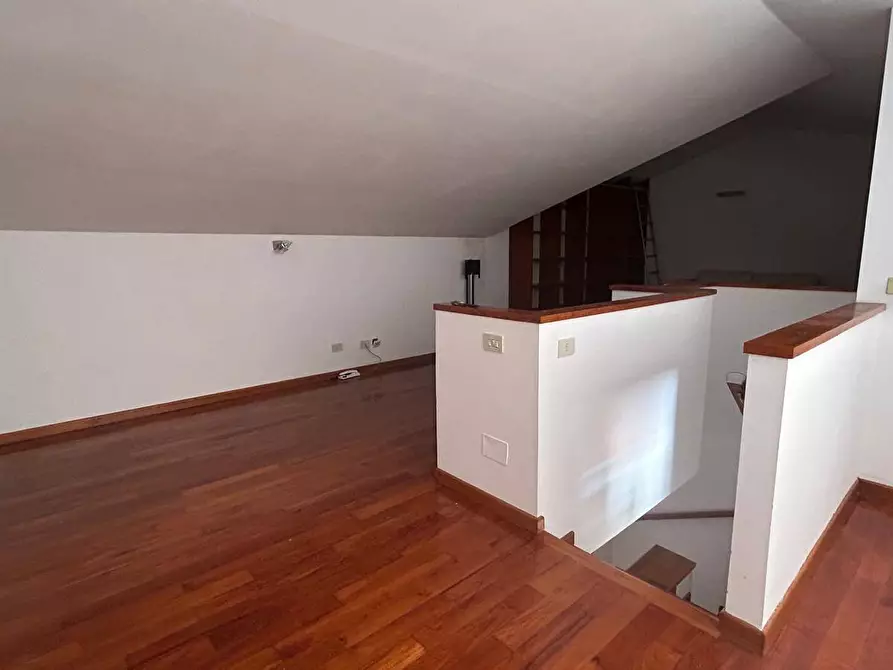 Immagine 38 di Casa indipendente in affitto  in Via Del Castellaccio 36 a Livorno