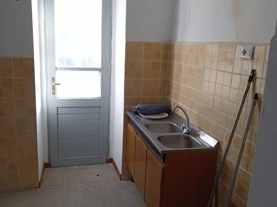 Immagine 12 di Appartamento in vendita  in gramolazzo a Minucciano