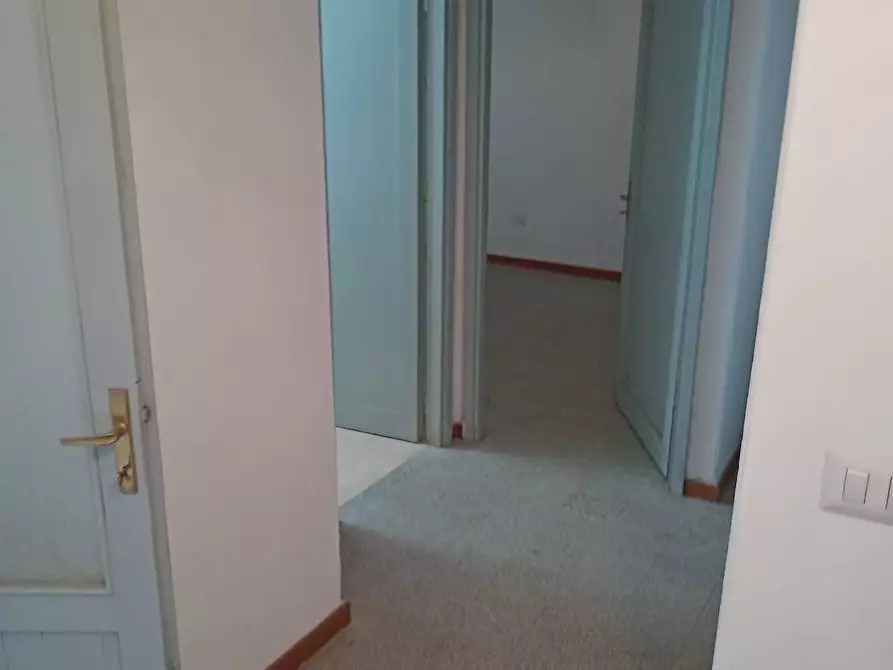 Immagine 10 di Appartamento in vendita  in gramolazzo a Minucciano