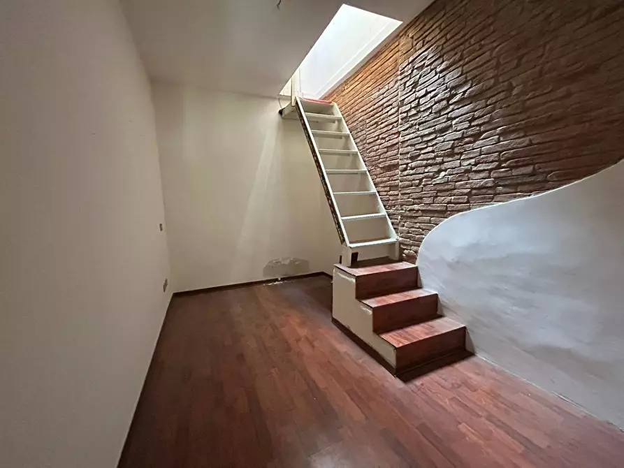 Immagine 14 di Appartamento in affitto  in via piastroni 25 a Cascina