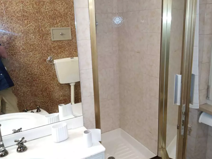 Immagine 19 di Villetta a schiera in vendita  in barga a Barga