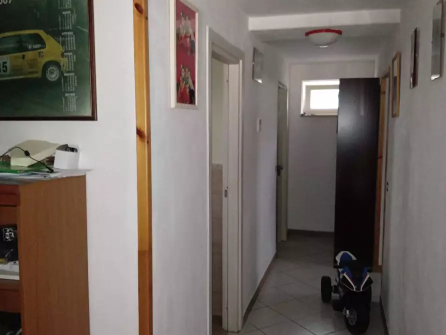 Immagine 15 di Villetta a schiera in vendita  in barga a Barga